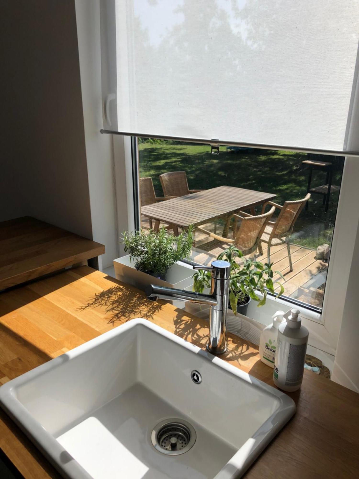 Hillside View House With Garden, Private Parking, Quiet Location - 12 Min To Old Town Anytime, Long Stays Welcome Vilnius Luaran gambar